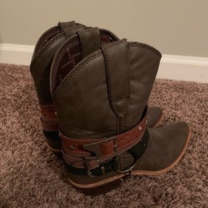 Short Leather Cowboy Boots